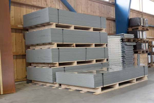plastplatta_gra-2.jpg